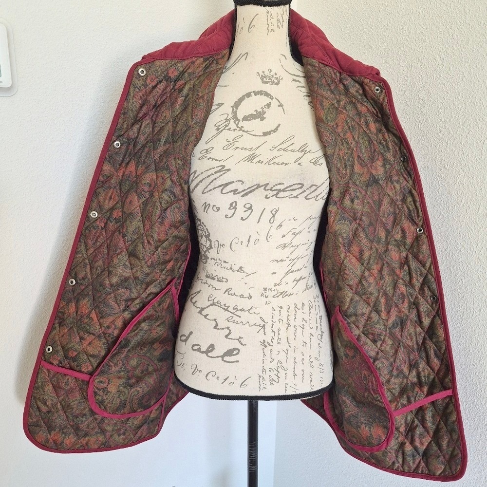 Vintage Talbots Red Quilted Jacket Barn Coat Paisley Lined M Classic Preppy - Picture 16 of 17